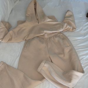 oneractive sweatsuit